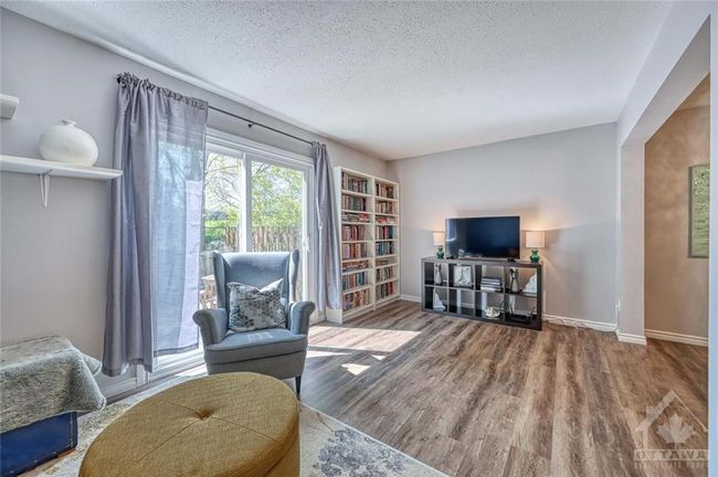 117 - 2570 Southvale Cres, Condo with 3 bedrooms, 2 bathrooms and 1 parking in Ottawa ON | Image 9