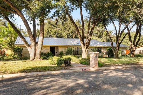 1001 Susan Dr, Edinburg, TX, 78539-7003 | Card Image