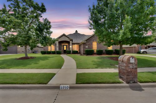 5210 Medallion Ct, Midlothian, TX, 76065-8876 | Card Image