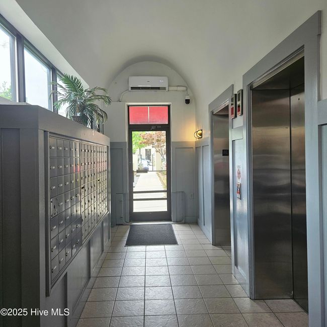 WSC Lobby, Mailboxes & Elevators | Image 49