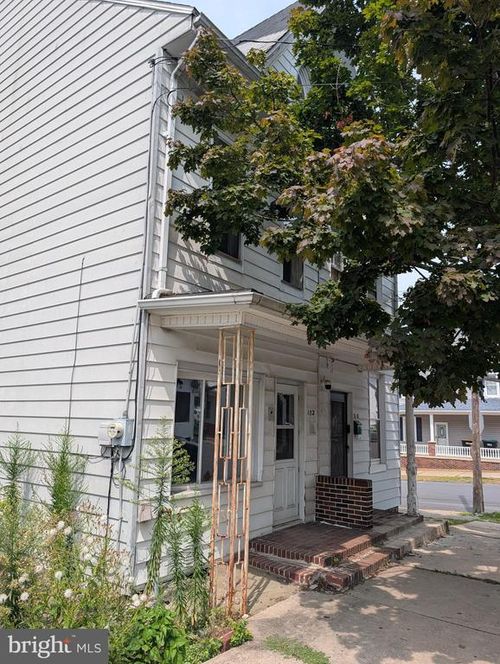102 S Hickory St, Mount Carmel, PA, 17851-2119 | Card Image