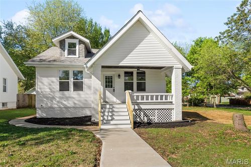 219 N Pennsylvania Ave, Belleville, IL, 62220-4161 | Card Image