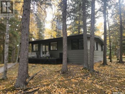 411 Prospect Dr, House other with 2 bedrooms, 1 bathrooms and null parking in Waskesiu Lake SK | Image 1