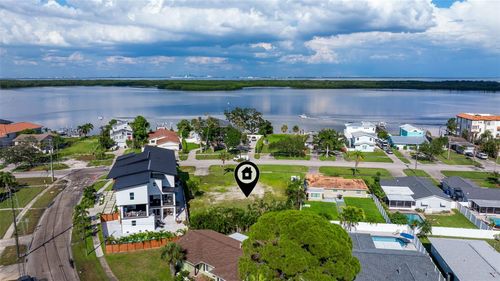 6046 Bayou Grande Blvd Ne, ST PETERSBURG, FL, 33703-1802 | Card Image