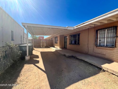 b-39 W 30th Street, Tucson, AZ, 85713 | Card Image