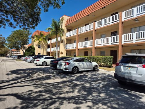 111-8891 Sunrise Lakes Blvd, Sunrise, FL, 33322-1414 | Card Image