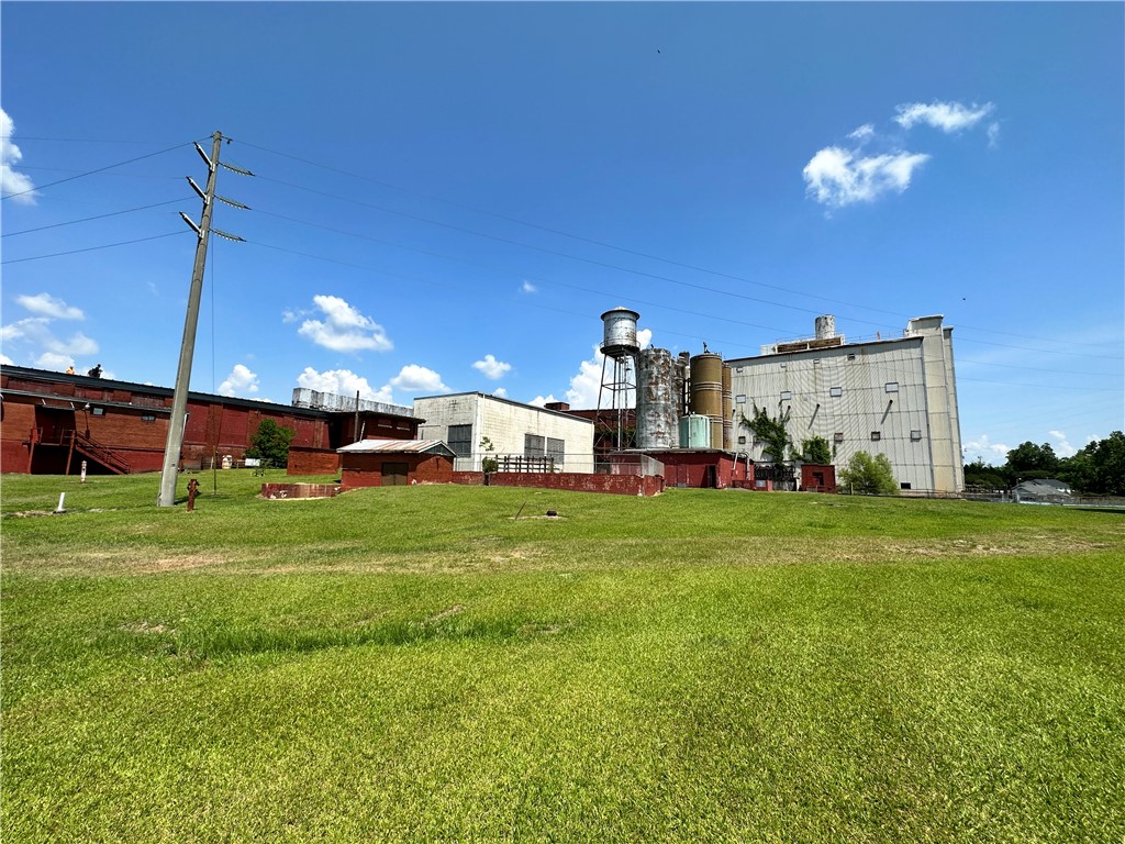 Commercial Sale in Alexander City