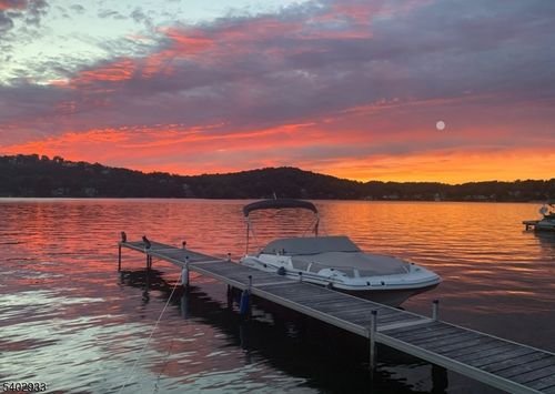 96 E Shore Trl, Sparta, NJ, 07871-2123 | Card Image