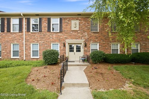 104-248 Stonehenge Dr, Louisville, KY, 40207 | Card Image