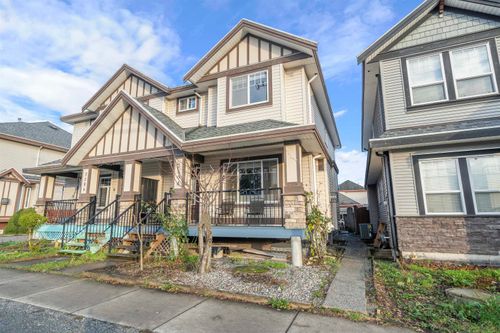 7104 144 St, Surrey, BC, V3W5S2 | Card Image