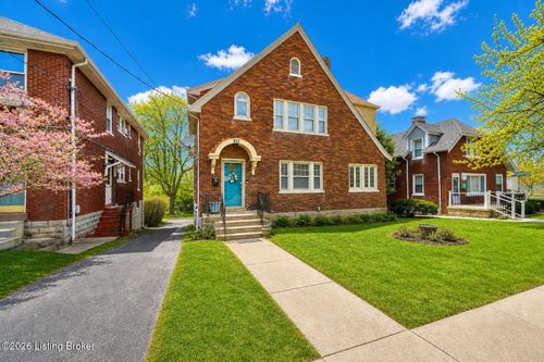 831 N Fort Thomas Ave, Fort Thomas, KY, 41075-1511 | Card Image
