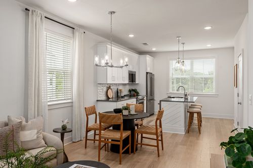 3332 Conviser Dr, Nashville, TN, 37207-3656 | Card Image