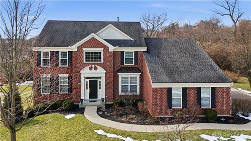 7531 Tylers Hill Ct, West Chester, OH, 45069-8682 | Card Image