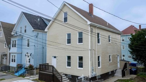 35 Jouvette St, New Bedford, MA, 02744-1114 | Card Image