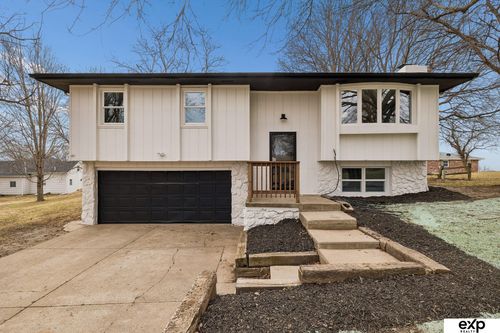 104 Laurie Cir, Neola, IA, 51559-3038 | Card Image