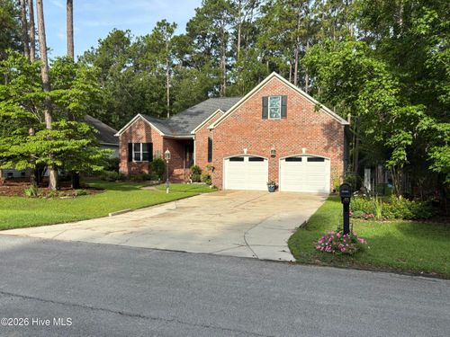 905 Davit Ln, New Bern, NC, 28560-7205 | Card Image