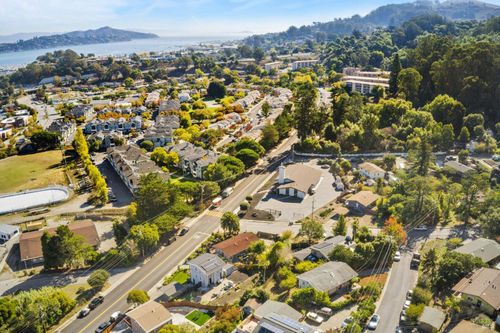 16 Dutton Court, Sausalito, CA, 94965 | Card Image
