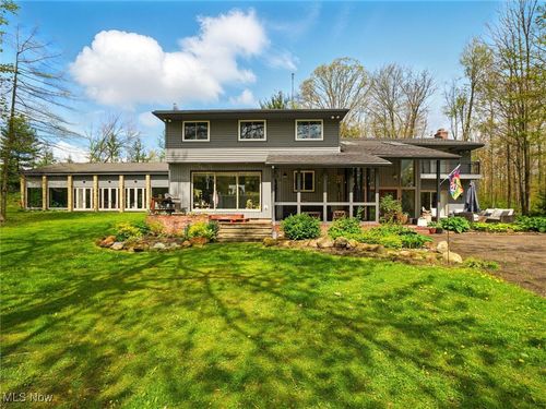 16165 Thompson Rd, Thompson, OH, 44086-9750 | Card Image