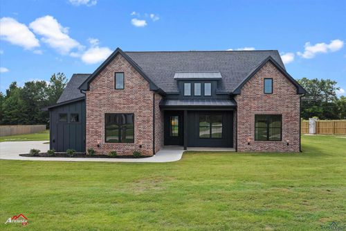 190 Brooks Dr, Gladewater, TX, 75647 | Card Image