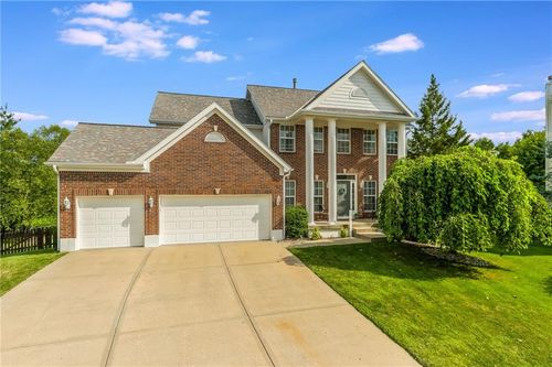 1519 Trumpet Ct, Liberty, MO, 64068-2382 | Card Image