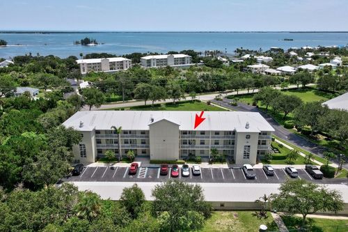 303-13570 Mystic Dr, Sebastian, FL, 32958-1635 | Card Image