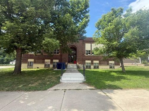 202 N Cass Ave, Springfield, MN, 56087-1551 | Card Image