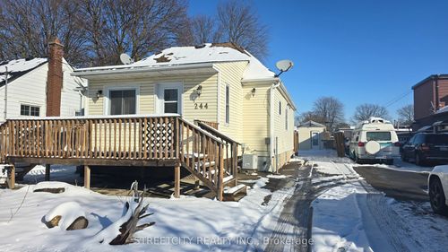 {{alt}} | Card Image