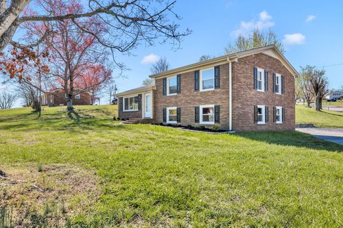 26 Main St E, Gordonsville, TN, 38563-2036 | Card Image