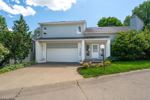 902 Stewart Place, Morgantown, WV, 26505 | Card Image