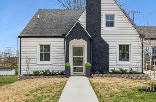 306 Lawrence St, Mount Pleasant, TN, 38474-1133 | Card Image