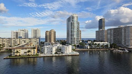 904-121 Golden Isles Dr, Hallandale Beach, FL, 33009-5887 | Card Image