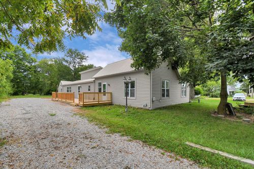 85 Middle St Ne, London, OH, 43140-2505 | Card Image