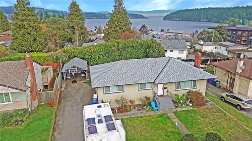 650 Hawkins St, Nanaimo, BC, V9S2V6 | Card Image
