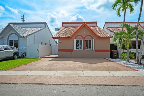 7581 W 29th Way, Hialeah, FL, 33018-5332 | Card Image