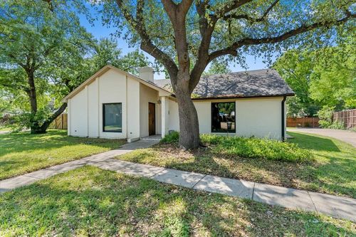 11238 Webb Chapel Ct, Dallas, TX, 75229-2521 | Card Image