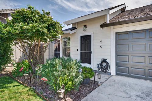 416 Cameron, Roseville, CA, 95678 | Card Image