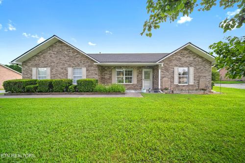 944 Mossy Grove Ln, Maryville, TN, 37801-4101 | Card Image