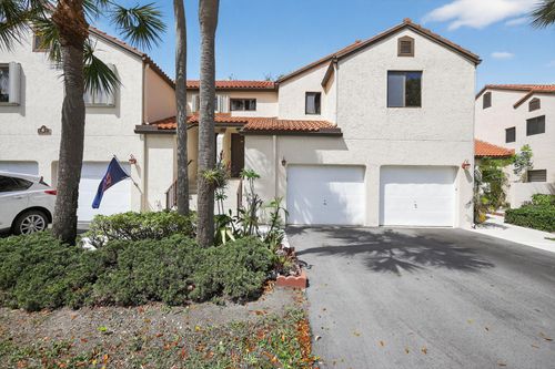 202-4 Vía De Casas Sur, Boynton Beach, FL, 33426 | Card Image