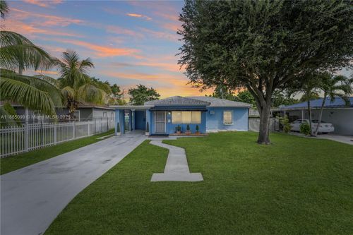 435 Nw 100th Ter, Miami, FL, 33150-1441 | Card Image