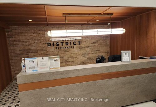 107-2300 St Clair Ave W, Toronto, ON, M6N0B3 | Card Image