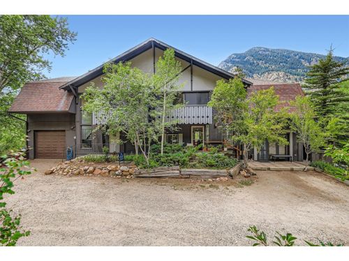 819 Valley View Rd, Georgetown, CO, 80444-5111 | Card Image