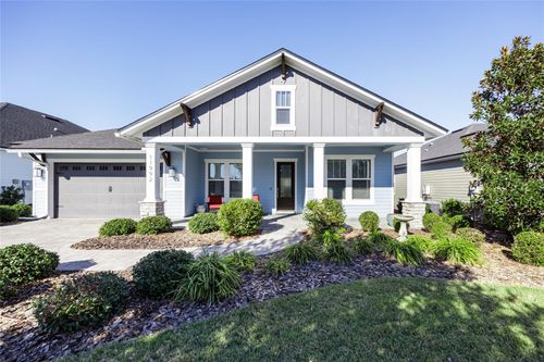 11992 Sw 32nd Ln, GAINESVILLE, FL, 32608-8813 | Card Image