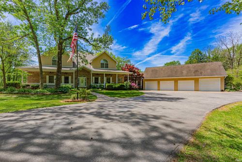 1411 S Center Rd, Boonville, IN, 47601-8708 | Card Image