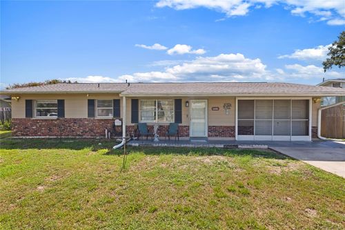 5906 Cypress St, ZEPHYRHILLS, FL, 33542-3851 | Card Image