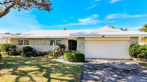 10340 Monarch Dr, LARGO, FL, 33774-5049 | Card Image