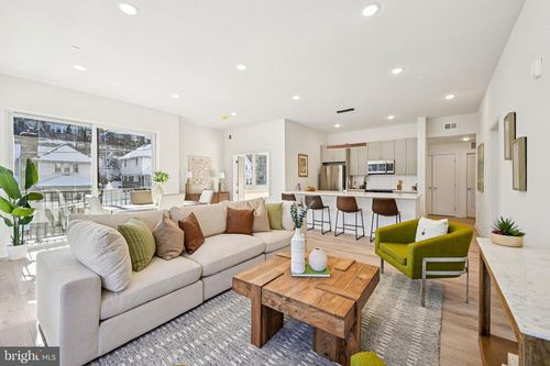 apt-205-23 Rock Hill Rd, BALA CYNWYD, PA, 19004-2060 | Card Image