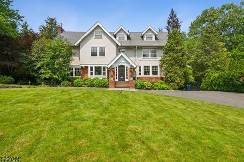 66 Fernwood Rd, Summit, NJ, 07901-2954 | Card Image