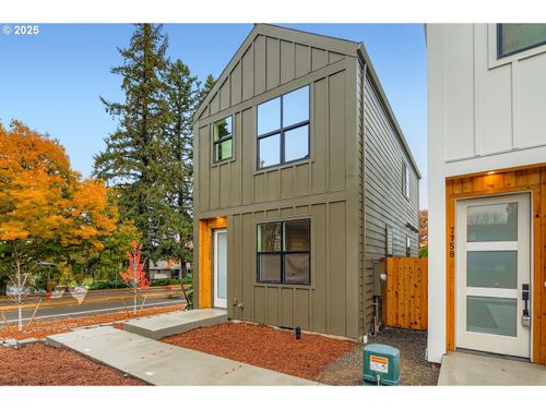 7754 Sw Bonita Rd, Tigard, OR, 97224-8166 | Card Image