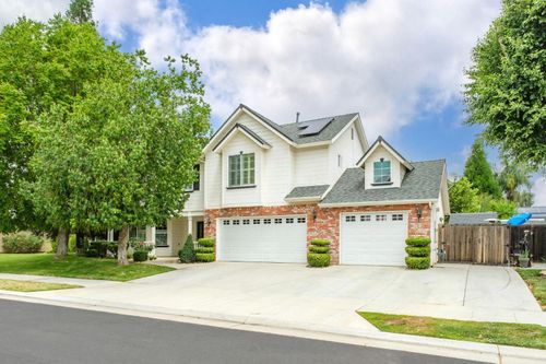 147 Everglade Ave, Clovis, CA, 93619 | Card Image