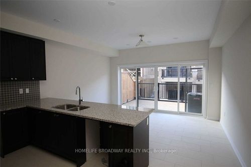 44 Mannar Dr, Markham, ON, L6C0Z3 | Card Image